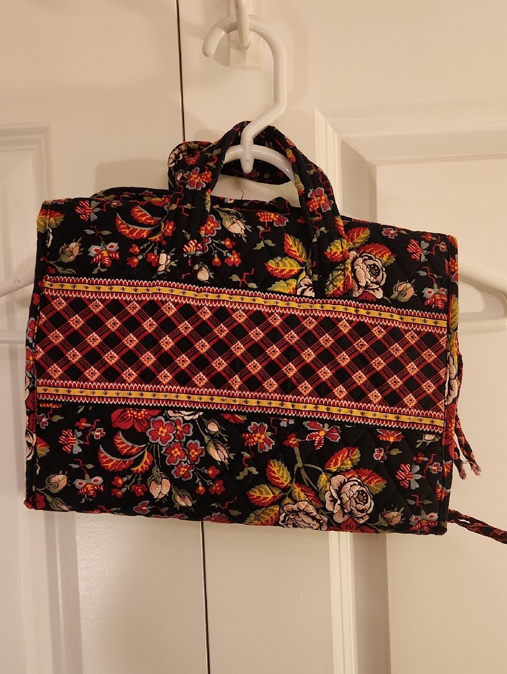 Vera Bradley Quilted Floral Travel Tote Bag in Anastasia Pattern